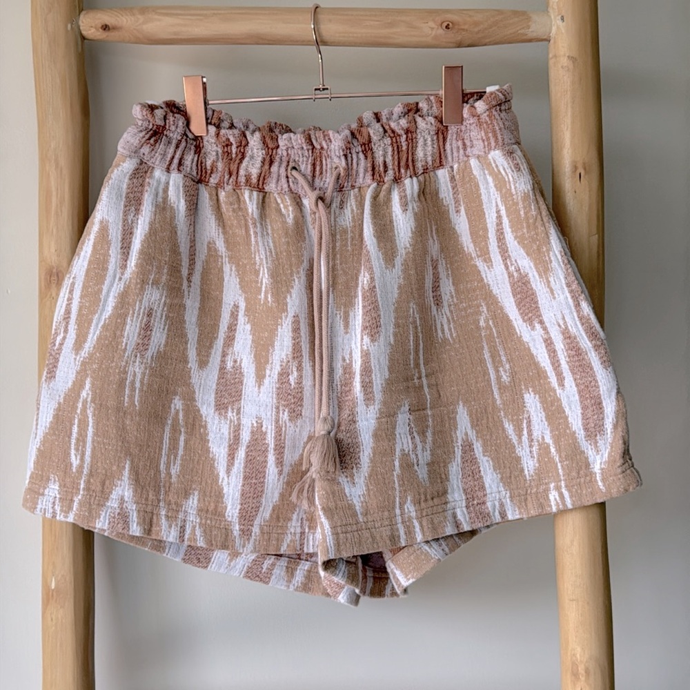 Aerie Jacquard Ikat Shorts Boho High Waist Elastic Drawsting Tan Cotton Shorts S